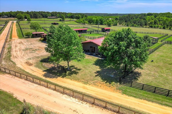 929 AIRPORT RD, JOHNSTON, SC 29832 - Image 2aa8e48ab03181d835a4eb02fe99af4c/3310690791