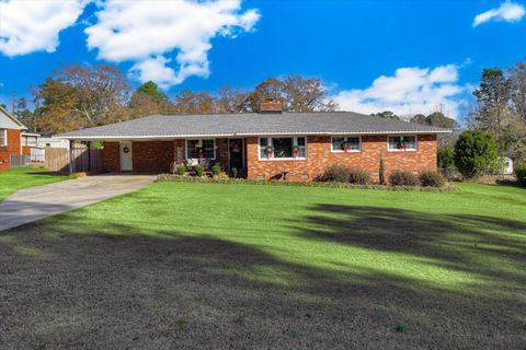 Photo of 112 Crestview Drive, North Augusta, SC 29841 (MLS # 221025)
