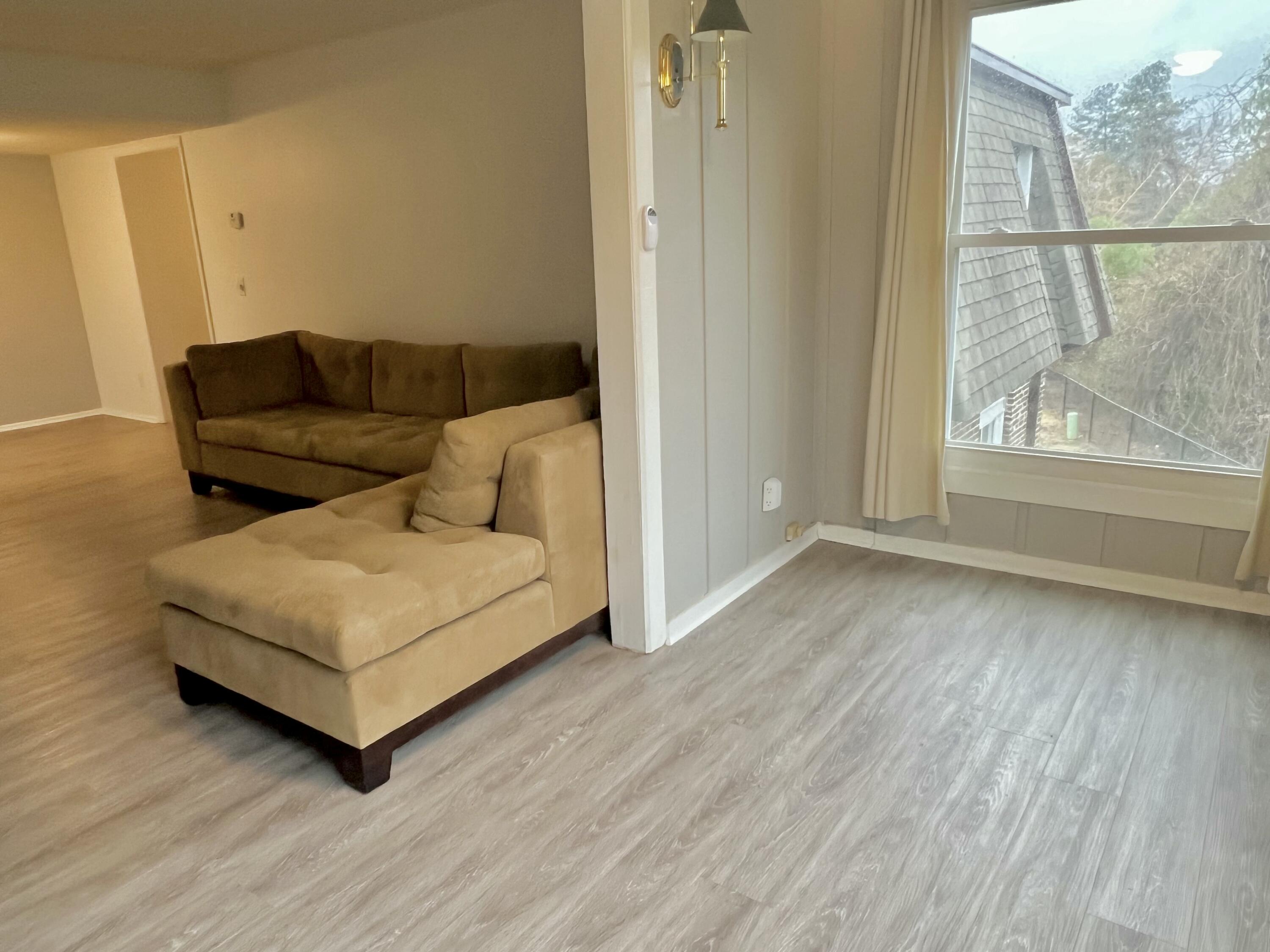 319 Laurens Street SW A7