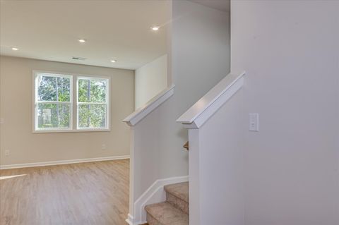 Tiny photo for 870 Tess Street, Graniteville, SC 29829 (MLS # 221011)