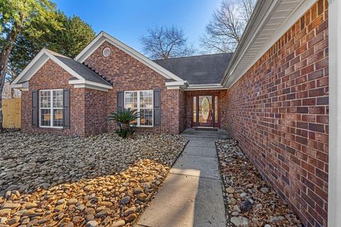 Tiny photo for 180 Cottonwood Court, North Augusta, SC 29860 (MLS # 221109)