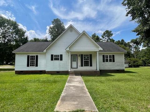 Property photo of 114 Ginger Lake Drive, Orangeburg, SC 29118