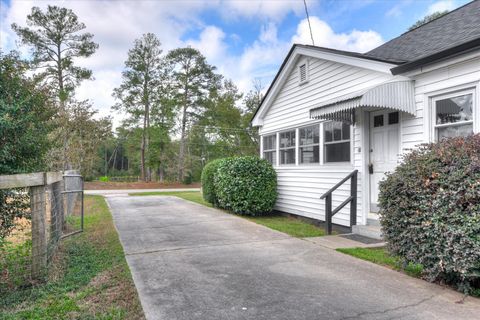 Tiny photo for 509 Augusta Road, Edgefield, SC 29824 (MLS # 219925)