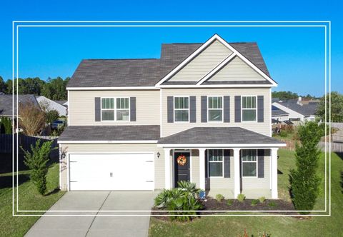 Photo of 692 Turning Crest Lane, Graniteville, SC 29829 (MLS # 220125) Photo of 692 Turning Crest Lane, Graniteville, SC 29829 (MLS # 220125)