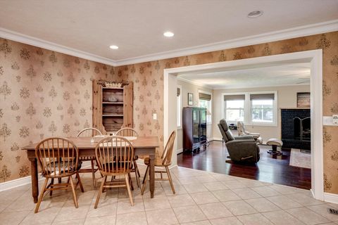 Tiny photo for 232 Pickens Street, Edgefield, SC 29824 (MLS # 217507)