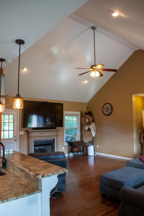 Tiny photo for 3574 State Rd S-6-81, Williston, SC 29853 (MLS # 219240)