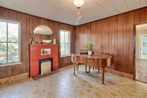 Tiny photo for 443 Main Street S, Wagener, SC 29164 (MLS # 220723)