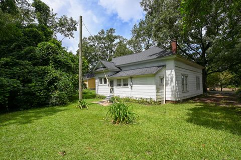 Tiny photo for 209 Oak Street, Ridge Spring, SC 29129 (MLS # 219673)