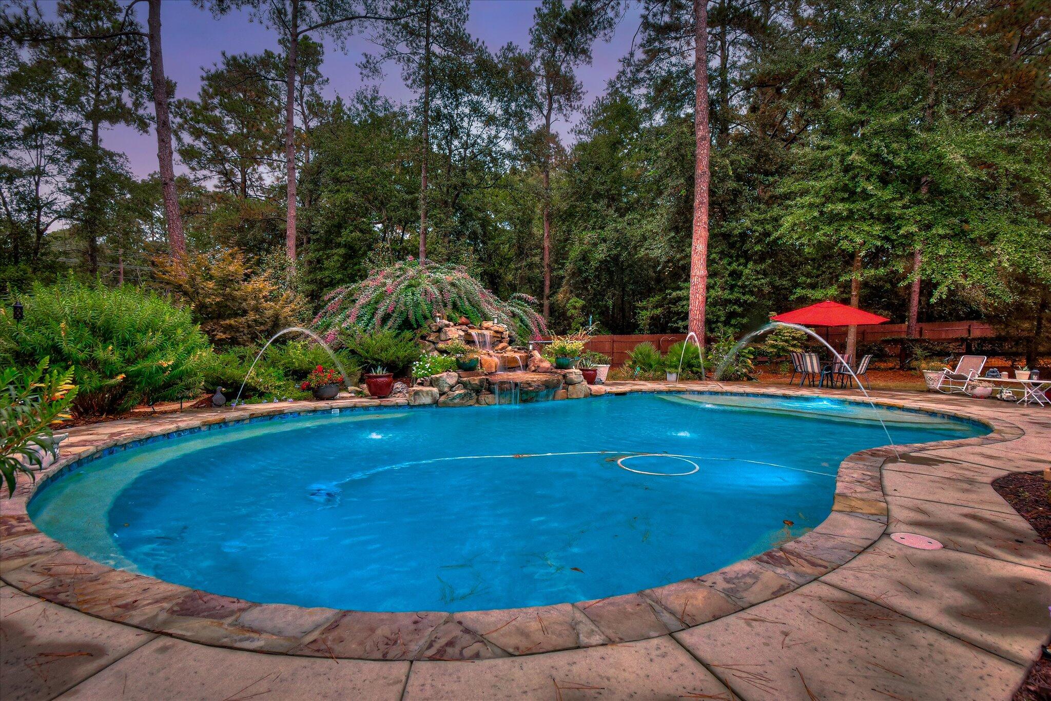 320 Magnolia Lake Court