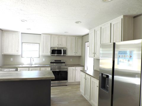 Tiny photo for 812 White Pond Road, Williston, SC 29853 (MLS # 216278)