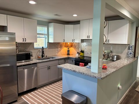 Tiny photo for 900 Brunswick Lane, Aiken, SC 29803 (MLS # 221388)