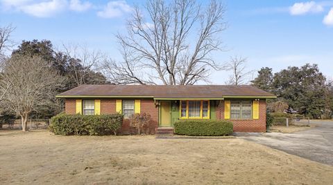 Photo of 547 Gwinnett Street NE, Aiken, SC 29801 (MLS # 221584)