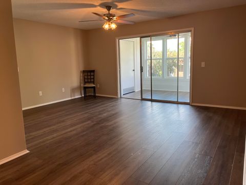 Tiny photo for 325 Laurens Street SW #D8, Aiken, SC 29801 (MLS # 217987)