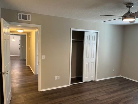 Tiny photo for 325 Laurens Street SW #D8, Aiken, SC 29801 (MLS # 217987)
