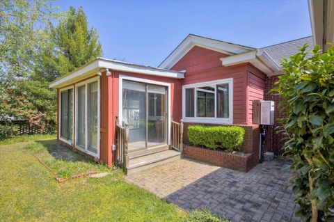 Tiny photo for 4531 Rosemary Street, Williston, SC 29853 (MLS # 216604)