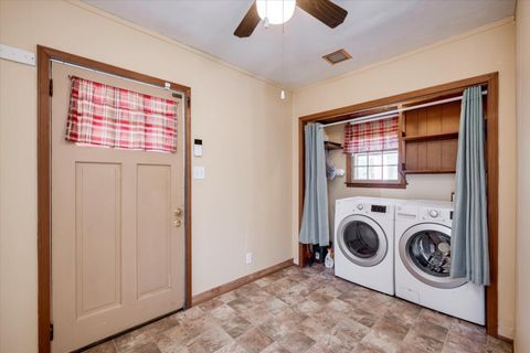 Tiny photo for 4531 Rosemary Street, Williston, SC 29853 (MLS # 216604)