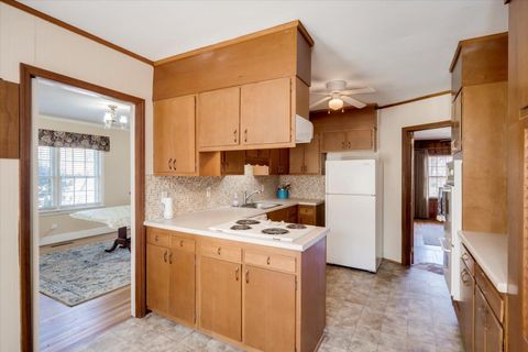 Tiny photo for 4531 Rosemary Street, Williston, SC 29853 (MLS # 216604)