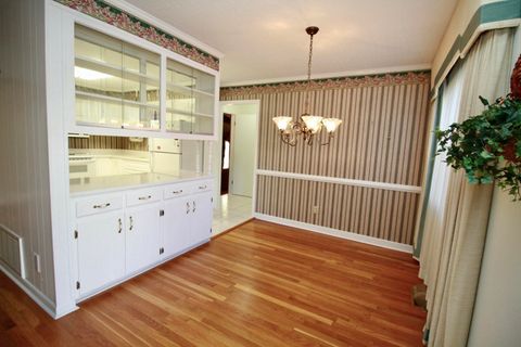 Tiny photo for 202 Heil Drive, North Augusta, SC 29841 (MLS # 221350)