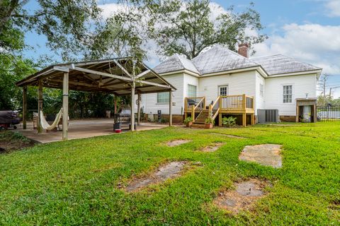 Tiny photo for 414 Penn Street, Edgefield, SC 29824 (MLS # 219771)