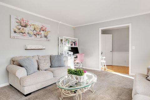 Tiny photo for 984 Campbellton Drive, North Augusta, SC 29841 (MLS # 220942)