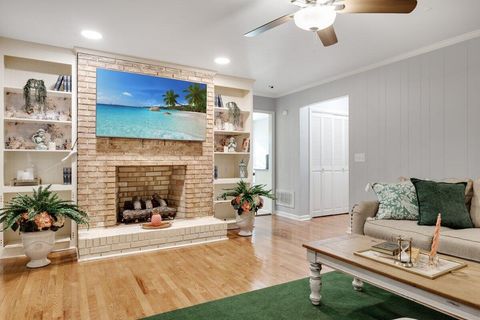 Tiny photo for 984 Campbellton Drive, North Augusta, SC 29841 (MLS # 220942)