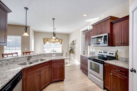 Tiny photo for 344 Foxchase Cir, North Augusta, SC 29860 (MLS # 220976)