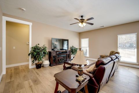 Tiny photo for 344 Foxchase Cir, North Augusta, SC 29860 (MLS # 220976)