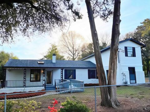 Photo of 116 Edgemont Street, Aiken, SC 29801 (MLS # 222398)