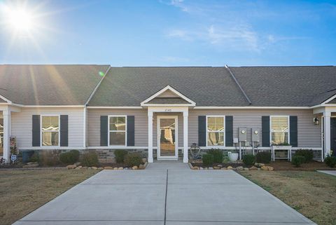 Photo of 2140 Catlet Court, Aiken, SC 29803 (MLS # 220963)