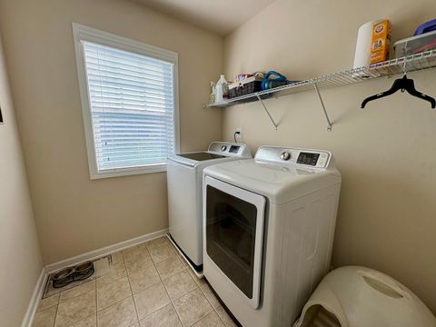 Tiny photo for 211 Sunny View Lane, Lexington, SC 29073 (MLS # 221942)