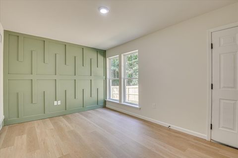 Tiny photo for 116 Springwood Drive, North Augusta, SC 29841 (MLS # 219841)