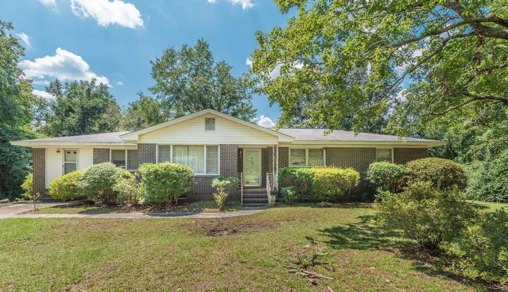 Photo for 213 Robinson Drive, New Ellenton, SC 29809 (MLS # 219084)
