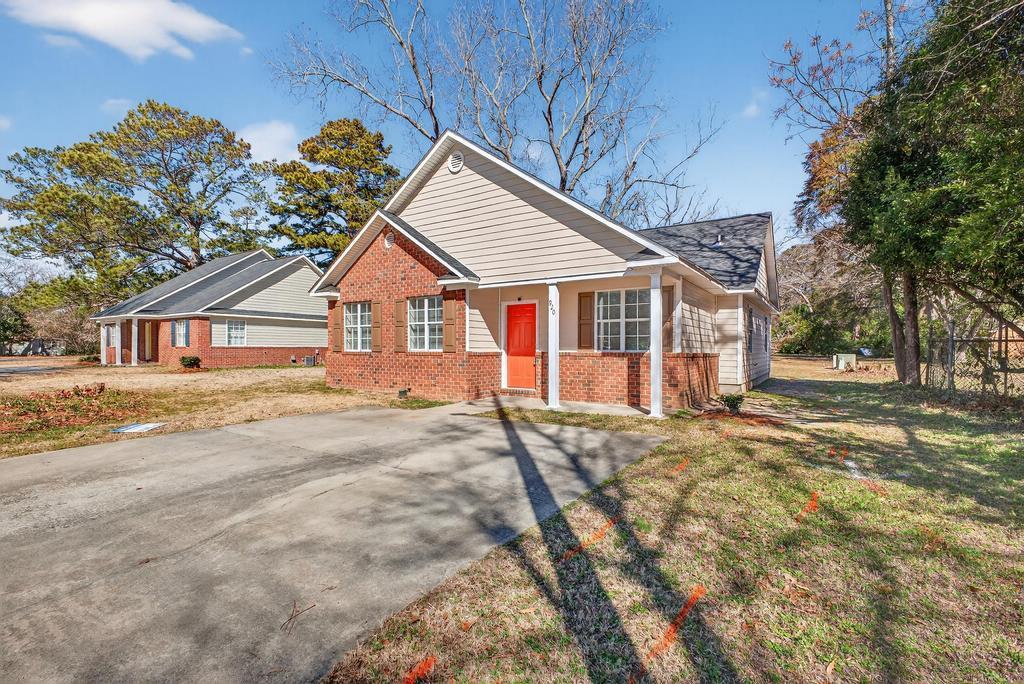 920 Barnwell Avenue NE