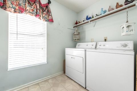 Tiny photo for 11 Woodlawn Court, North Augusta, SC 29841 (MLS # 220563)