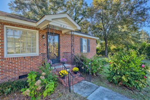 Tiny photo for 301 Burroughs Street, Jackson, SC 29831 (MLS # 220156)