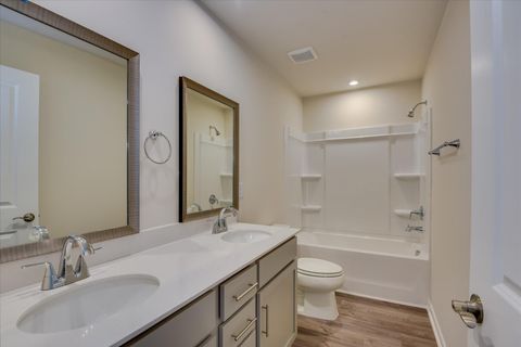 Tiny photo for 2040 Saylor Lane, Grovetown, GA 30813 (MLS # 221492)