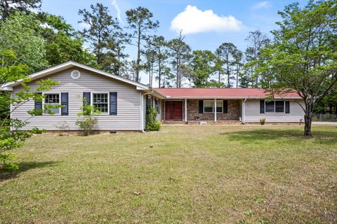Photo of 2548 Ramblewood Road, Aiken, SC 29803 (MLS # 222812)