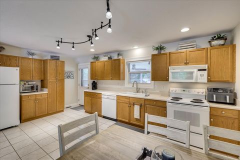 Tiny photo for 136/138 Edmunds Cemetery Road, Mccormick, SC 29835 (MLS # 219336)