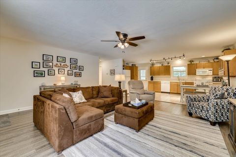 Tiny photo for 136/138 Edmunds Cemetery Road, Mccormick, SC 29835 (MLS # 219336)