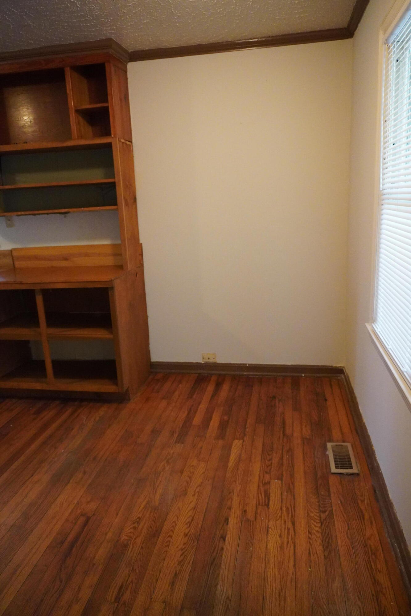 Aiken, South Carolina 29803, United States, 2 Bedrooms Bedrooms, ,1 BathroomBathrooms,Residential,Pending,63261