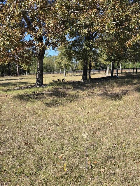 Tiny photo for 30 Old Mulberry Farms Trail Road, Wagener, SC 29164 (MLS # 220293)