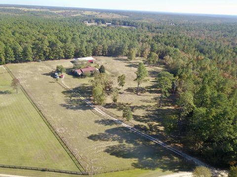 Photo of 30 Old Mulberry Farms Trail Road, Wagener, SC 29164 (MLS # 220293)