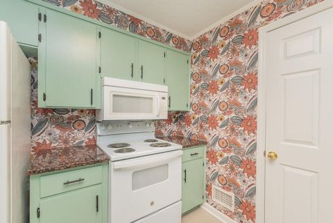 Tiny photo for 931 Magnolia Drive, Aiken, SC 29803 (MLS # 219135)