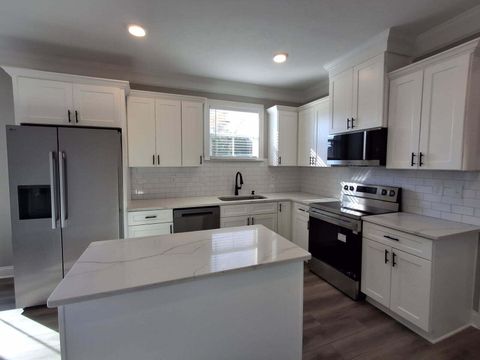 Tiny photo for 1006 James Street, North Augusta, SC 29841 (MLS # 220578)