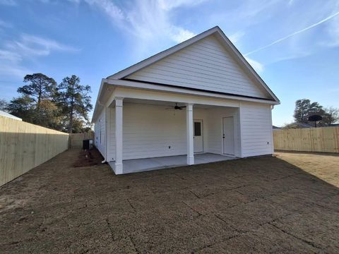 Tiny photo for 1006 James Street, North Augusta, SC 29841 (MLS # 220578)