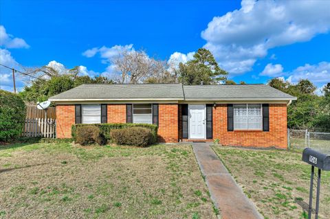 Photo of 106 Dundee Drive, North Augusta, SC 29841 (MLS # 222225)