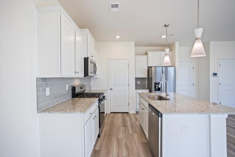 Tiny photo for 849 Brisbane Court, Graniteville, SC 29829 (MLS # 221092)