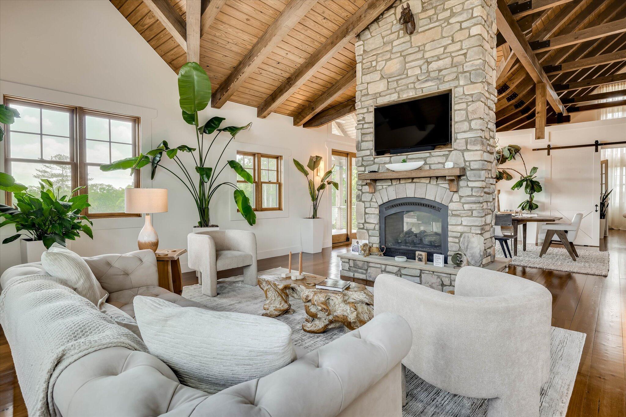 160 Honey Ridge Lane