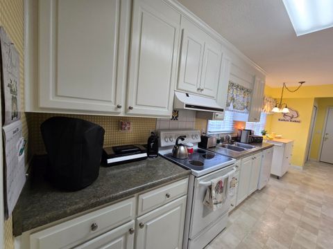 Tiny photo for 108 Willow Leaf Place, Aiken, SC 29801 (MLS # 221234)