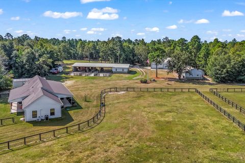 Photo of 571 Oak Ridge Club Road, Windsor, SC 29856 (MLS # 219520)